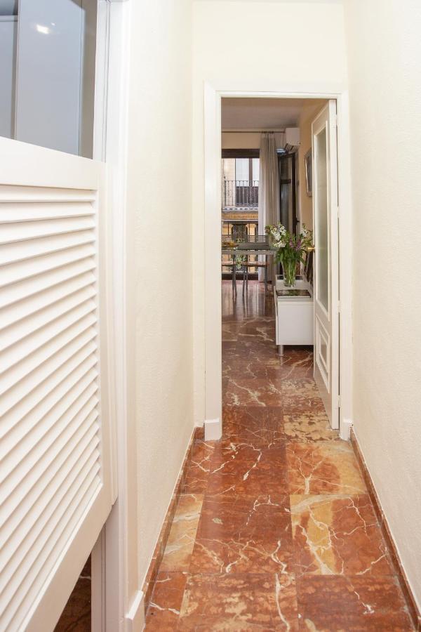 Ispal Apartment & Parking Seville Historic Center Vutse06601 Zewnętrze zdjęcie