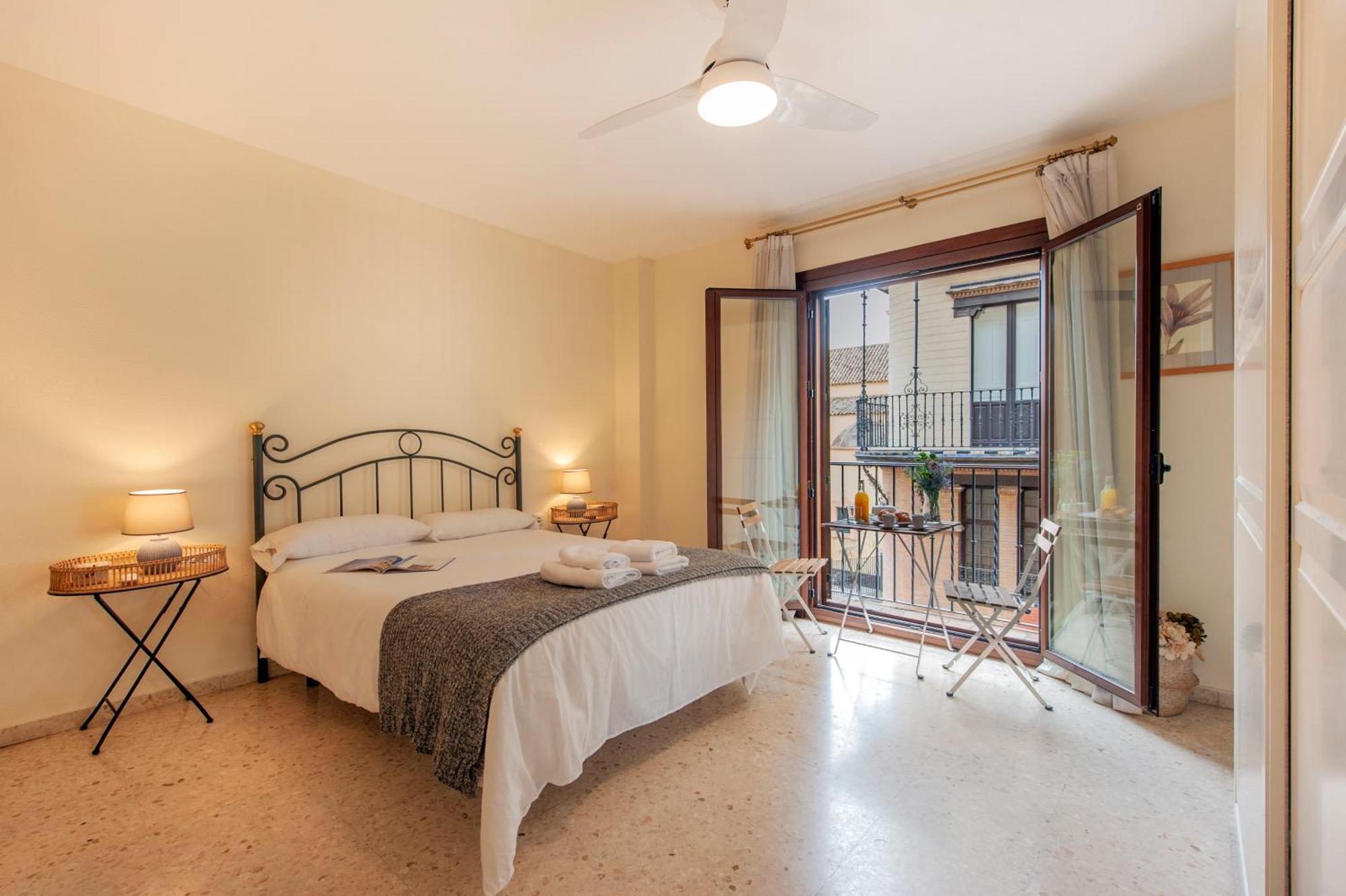 Ispal Apartment & Parking Seville Historic Center Vutse06601 Zewnętrze zdjęcie