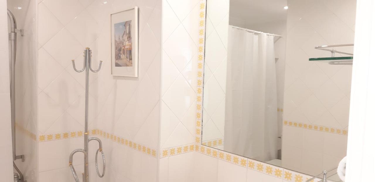 Ispal Apartment & Parking Seville Historic Center Vutse06601 Zewnętrze zdjęcie